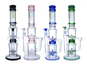 HUNKS SMOKE 17IN WATER PIPE WPA-615