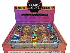 HUNKS SMOKE SILICONE KAWS HAND PIPE 20CT